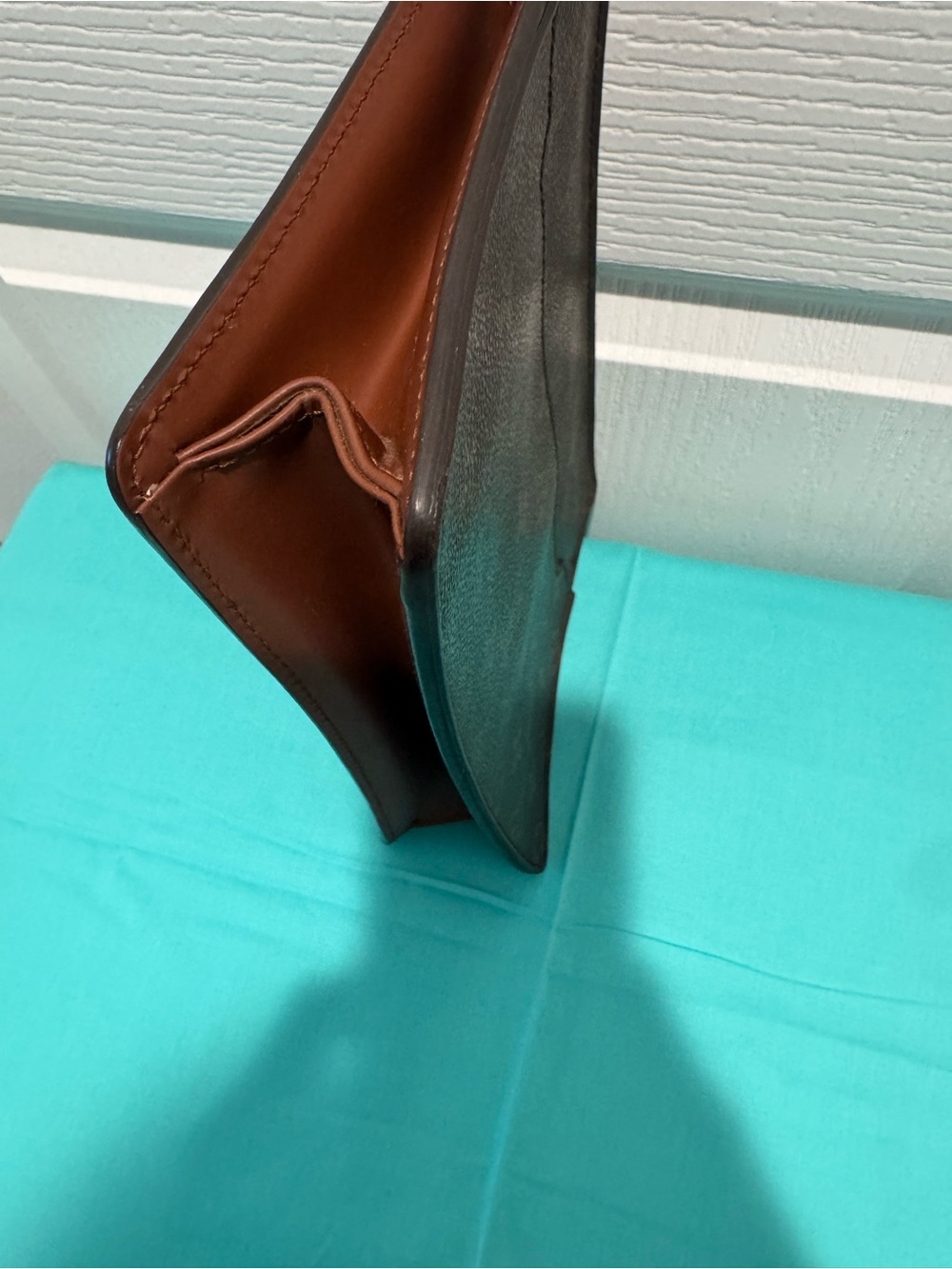 Louis Vuitton Monogram Pochette Homme - Picture 9 of 14